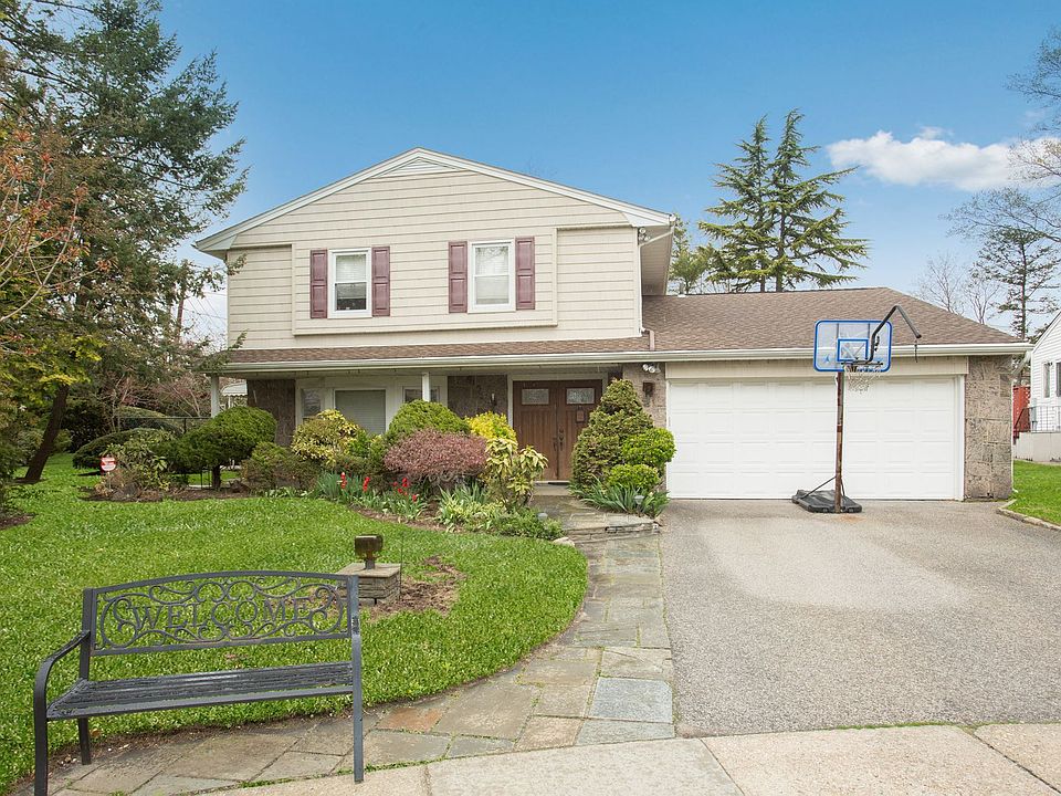 1st image of 751 Sherwood Ct