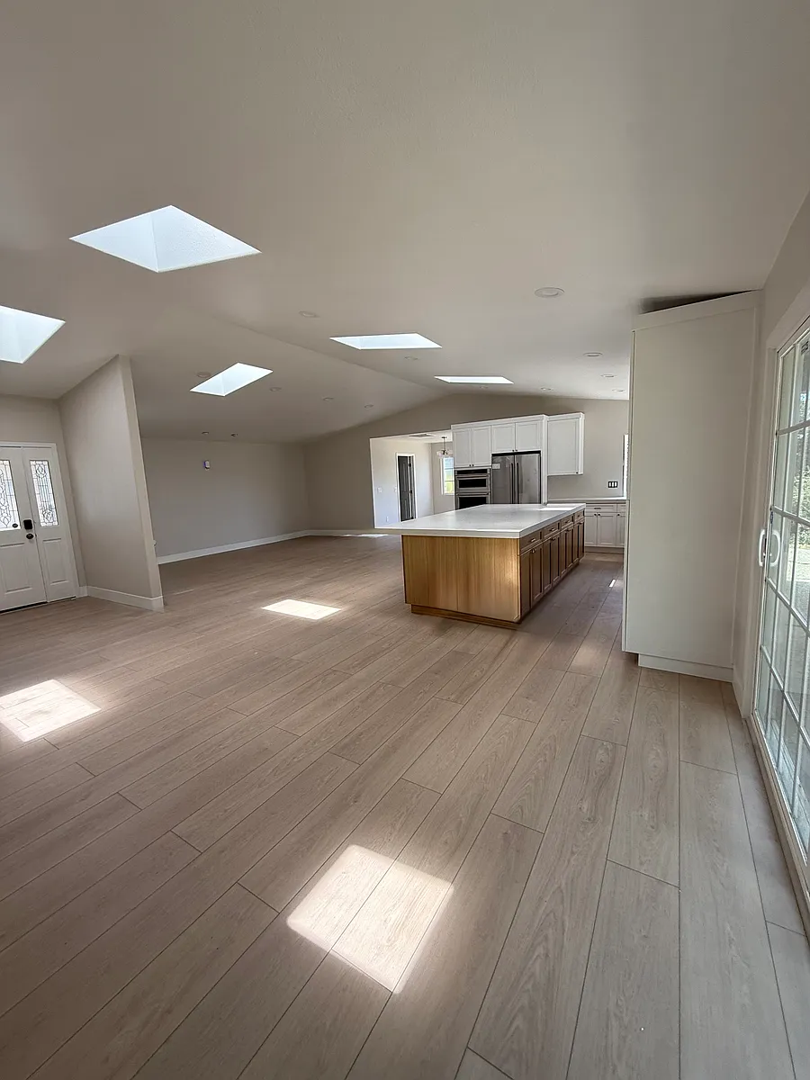 Building Photo - 15047 Meadow Oak Pl