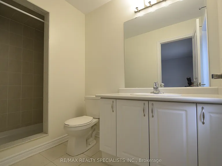 74 Dotchson Ave — Photo 37