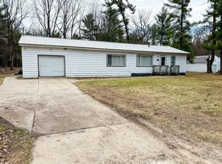 6724 Holton Duck Lake Rd, Holton, MI 49425