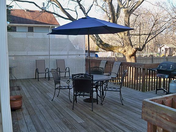 Great Deck Entertaining!