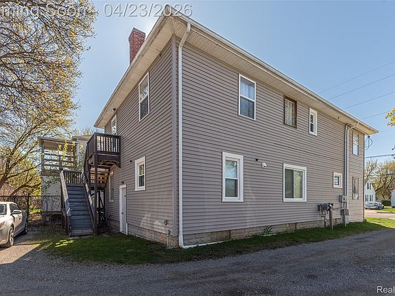 3rd image of 738 W Atherton Rd