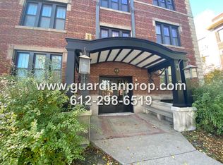 45 Lexington Pkwy S, Saint Paul, MN 55105