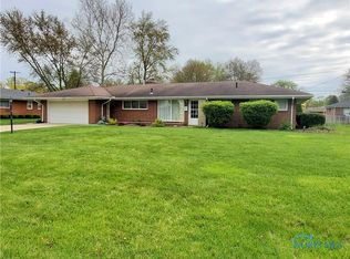 3704 Shamrock Dr, Toledo, OH 43615