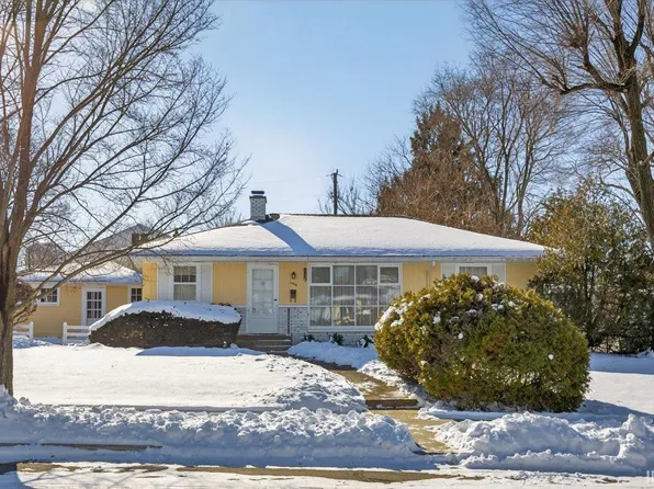 1136 Berkley Rd, Lafayette, IN 47904