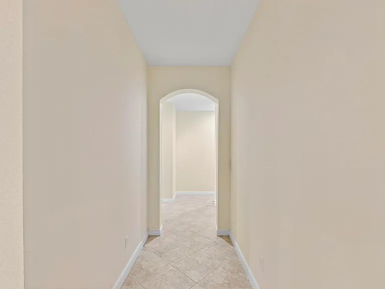 1043 Vintner Blvd — Photo 34