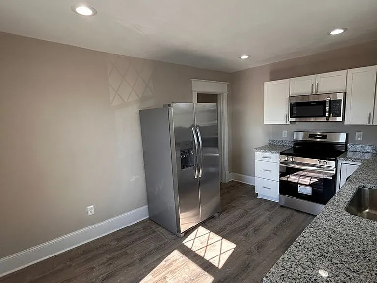 2031 Westover Ave SW — Photo 17