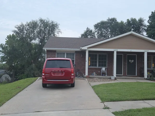 1405 2nd St #1405, Wamego, KS 66547