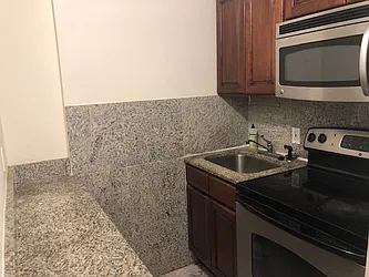 Rented by 18 REALTY