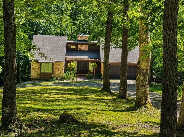 580 Ridgewood Blvd, Belpre, OH 45714
