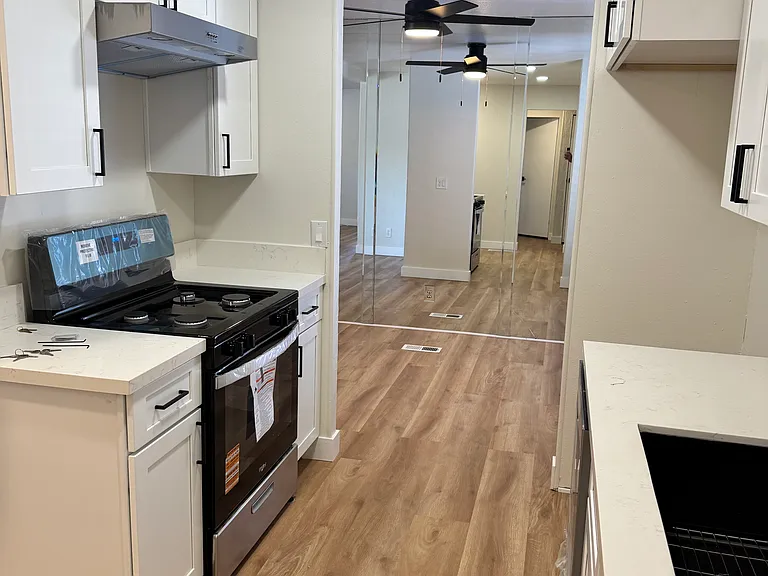 73201 Colonial Dr — Photo 15