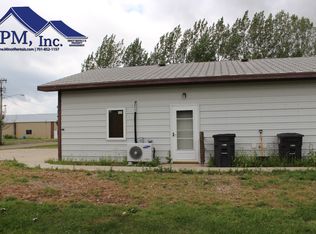 214 3rd Ave NW #A, Berthold, ND 58718