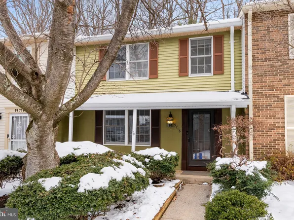 19718 Framingham Dr, Gaithersburg, MD 20879