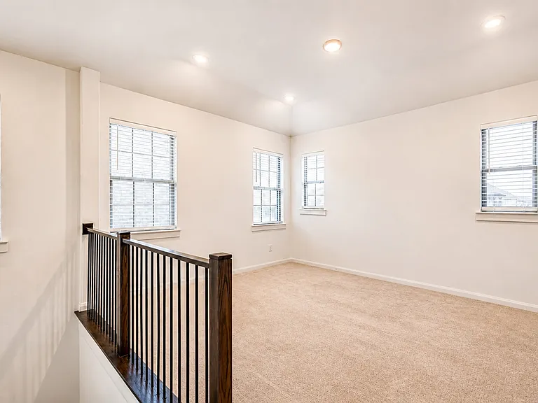 2161 Hermann Ln — Photo 16