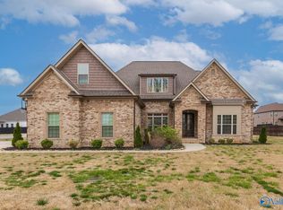 17200 Stella St, Athens, AL 35613