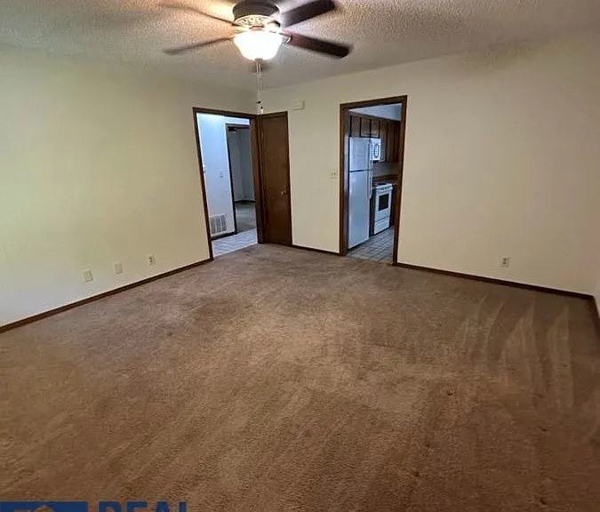 1623 Thornton Ferry Rd — Photo 2