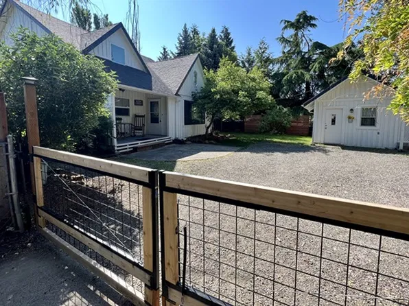 (undisclosed Address), Vancouver, WA 98683