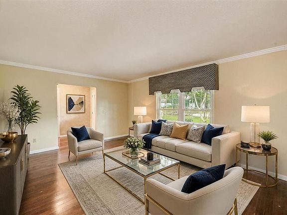 5th image of 911 WOODCLIFF AVENUE