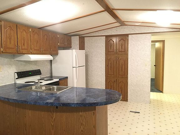 5th image of 3760 River Park Dr #3