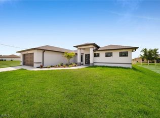 2926 NW 26th Ter, Cape Coral, FL 33993