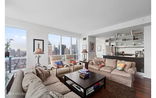 Rented by Douglas Elliman | media 21