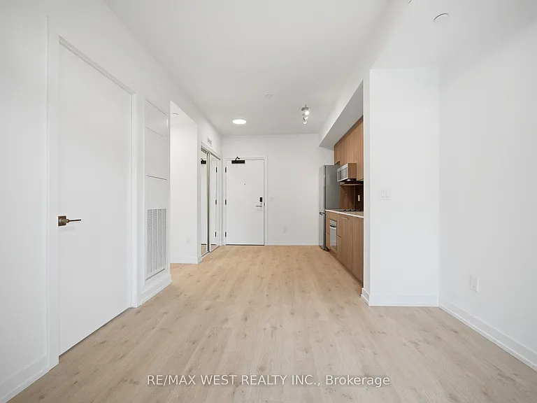 2501 Saw Whet Blvd #521 — Photo 16