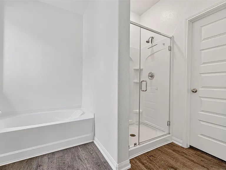 8006 Barret Travis Ct — Photo 9