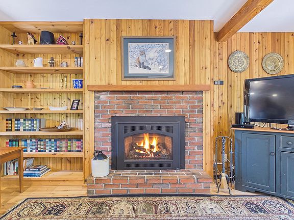 3rd image of 533 Spruce Creek Road #533