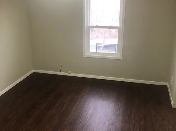 556 N. Clay, 556 N Clay St APT 10, Frankfort, IN 46041