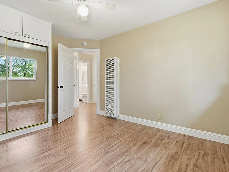 2210 Ewell Rd — Photo 25