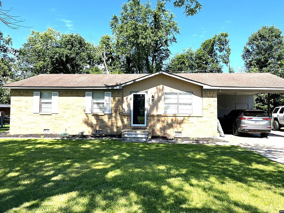 1st image of 3847 Flippen Dr