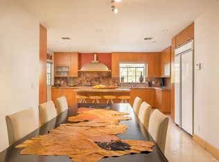 5627 Ranchito Ave, Van Nuys, CA 91401