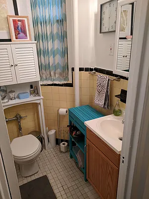 Rented by Owner | media 9