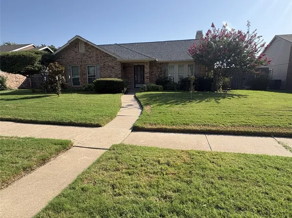 3610 Willowood Dr, Garland, TX 75040