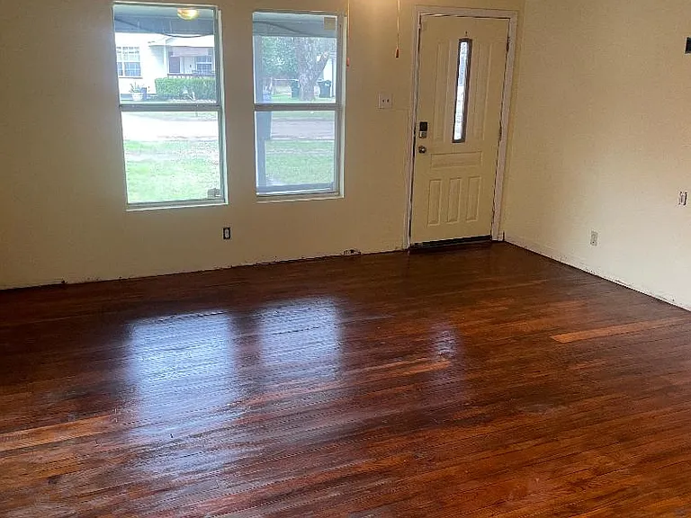 Original wood floors in living