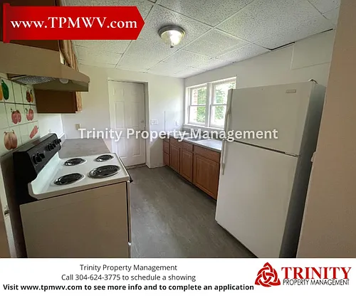 460 Lee Ave Photo 1