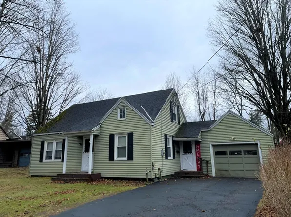 4 Dewitt Dr, Sidney, NY 13838