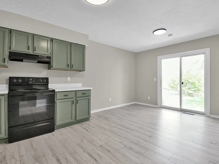 8008-8010 Smoky Row Rd #8008 — Photo 10