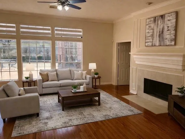 4402 Water Elm Way, Houston, TX 77059