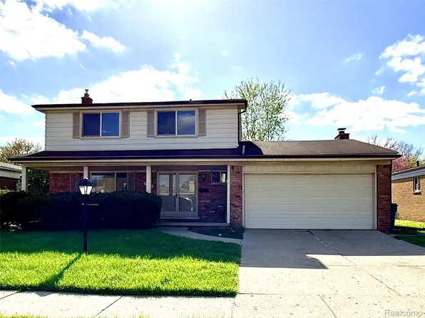 30943 Roselawn Dr, Warren, MI 48088