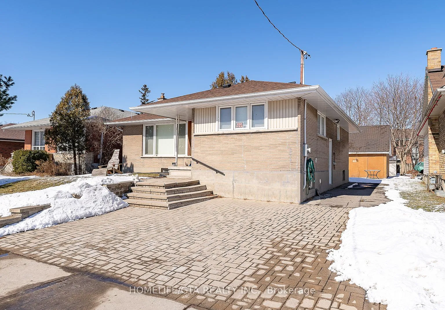 3 bed, $1,750 — Photo 1