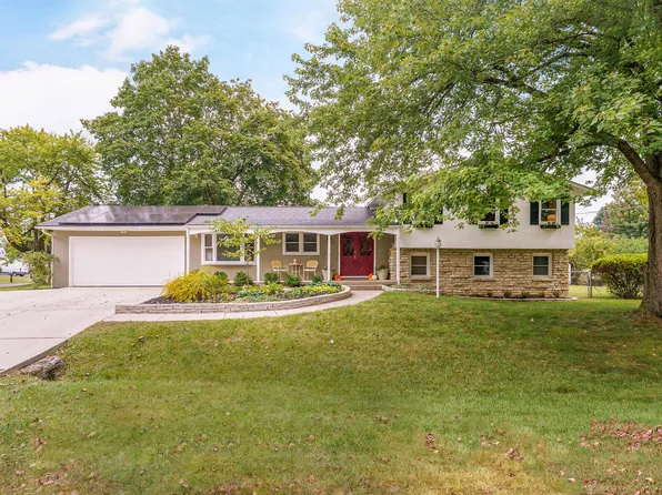 4600 Astral Dr, Hilliard, OH 43026