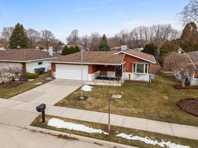 1736 Knoll Crest DRIVE, Sheboygan, WI, 53081