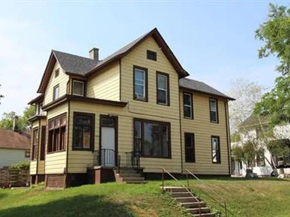 1301 Jefferson Ave #608, Sheboygan, WI 53081