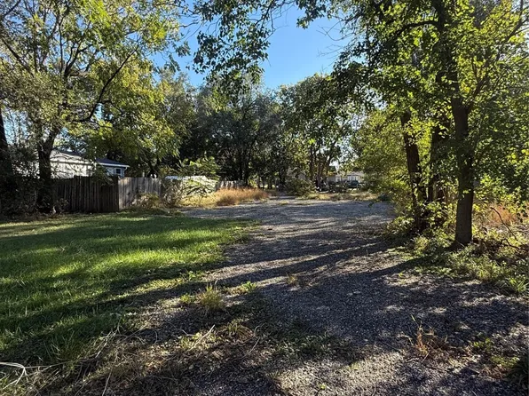 655 SE 27th Ct, Des Moines, IA 50317