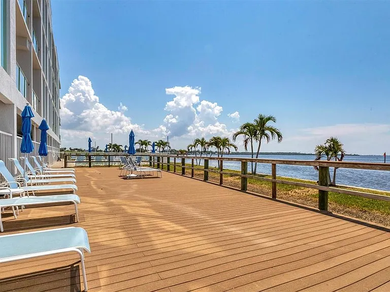 1375 Beach Rd #311 — Photo 36