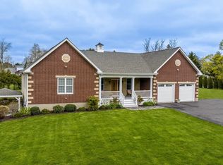 1 Kirkat Way, Dartmouth, MA 02747