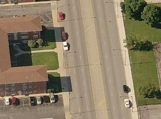 303 S Pulaski Rd, Chicago, IL 60624