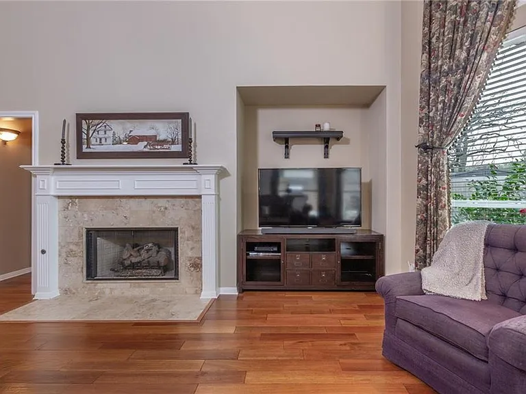 14828 Irondale Dr — Photo 10