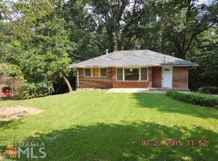 712 Callaway Dr, Forest Park, GA 30297